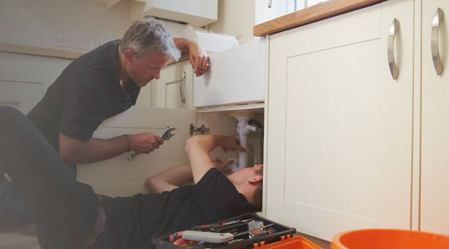 Expert burst pipe repair services in Lefors, TX